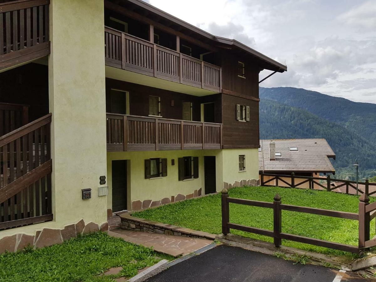 Rustico Apartment Temu Exterior photo